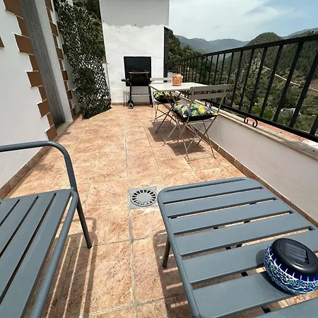 Apartment La Buhardilla De Casa Nieves